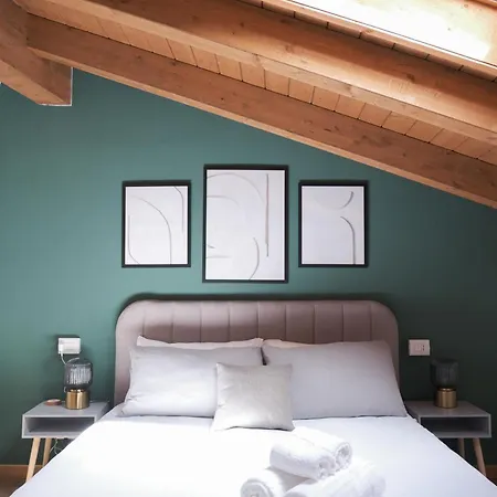 Apartamento Charmescape Oldtown - 6 Min Walk To Berninaexpress Tirano Exterior foto