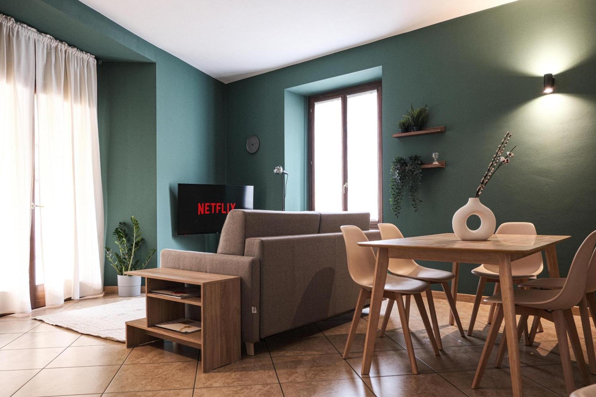 Apartment Charmescape Oldtown - 6 Min Walk To Berninaexpress *